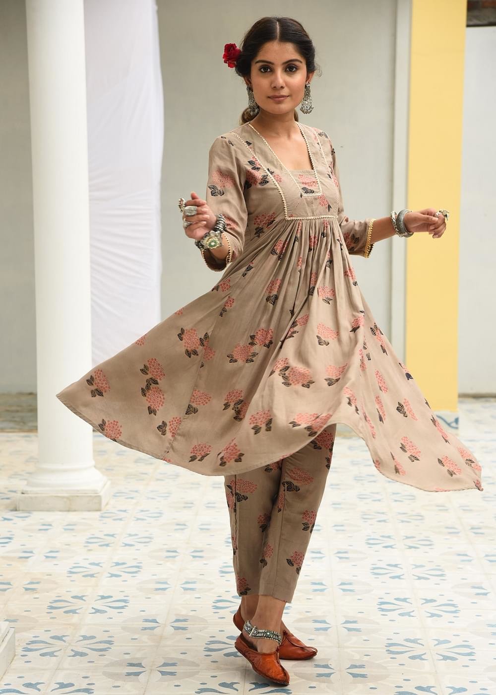 Pull Off Some Nawabi Grace Effortlessly